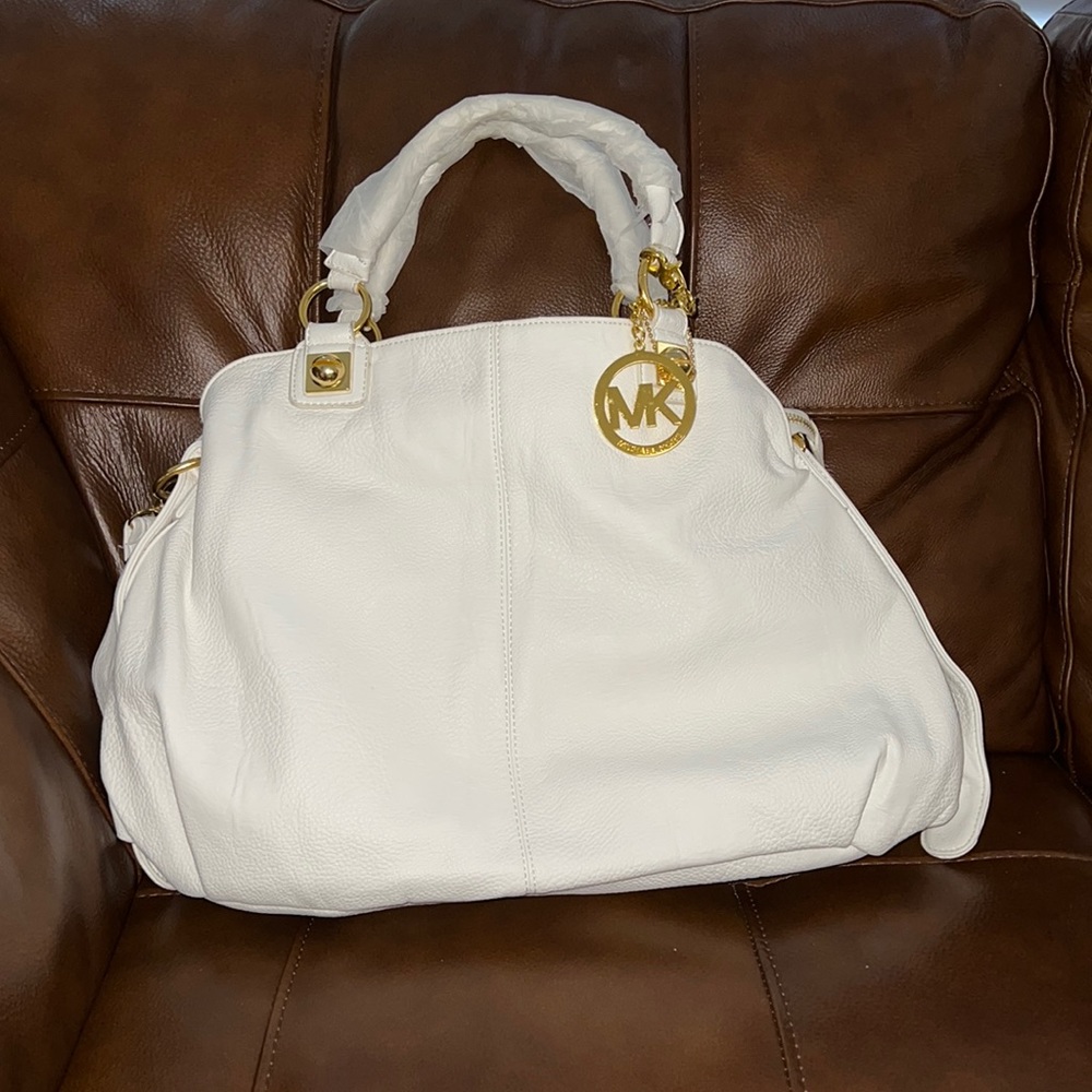 MK White Shoulder Bag